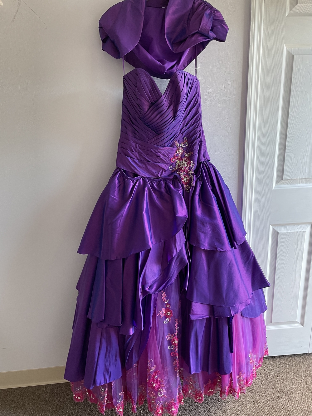 Allure Plum Strapless Pleated 2pc Quinceanera Gown Size 10